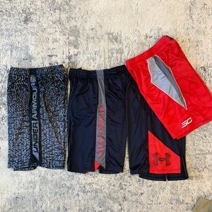 Boys Under Armor Basketball Shorts large lot L